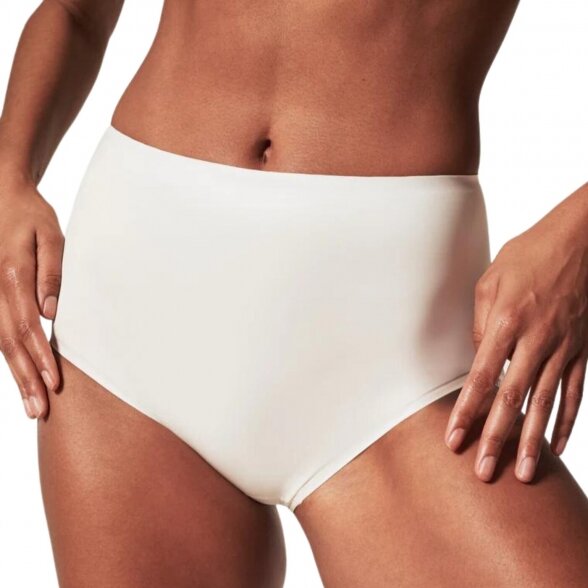 SPANX Shaping Satin formuojančios kelnaitės 11