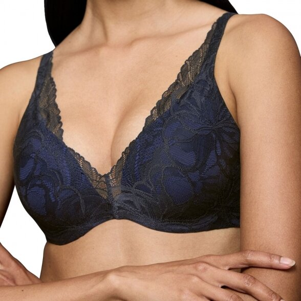 Triumph Body Make-up Illusion Lace WP krūšturis 4