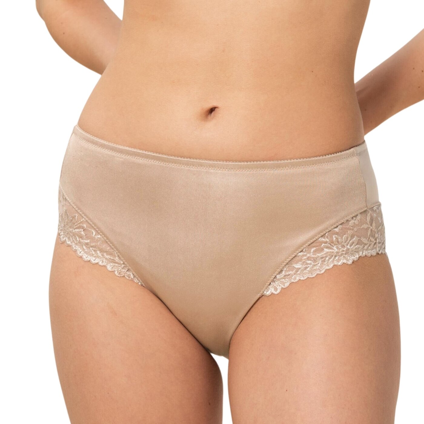 Triumph Ladyform Soft Maxi briefs, Women's lace panties