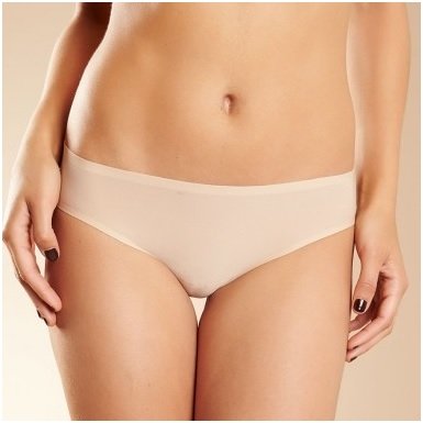 CHANTELLE Soft Stretch seamless bikini panty