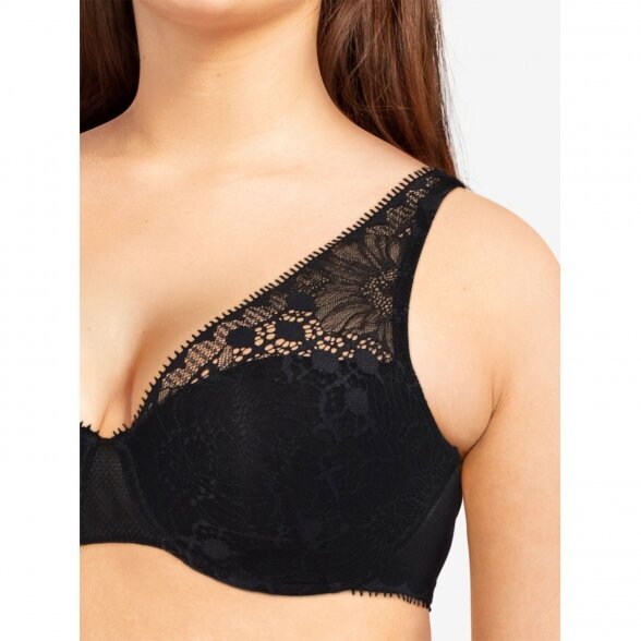 CHANTELLE Day to Night plunge spacer bra 3