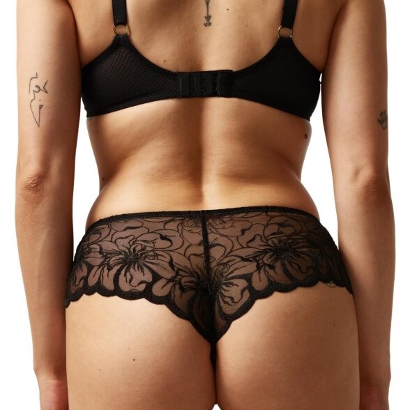 CHANTELLE Fleurs shorty 1