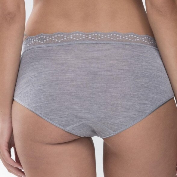 MEY Silk touch Wool briefs from wool and silk 4