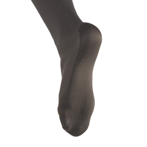 SOLIDEA Relax Unisex 140 den Ccl1 compression knee highs 1