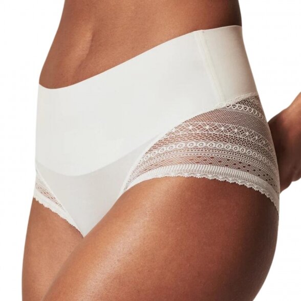 SPANX Illusion Lace Hi-Hipster koreguojančios kelnaitės 6