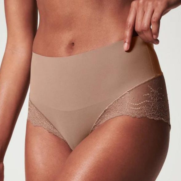 SPANX Undie-tectable Lace Hi-Hipster утягивающие трусы 7