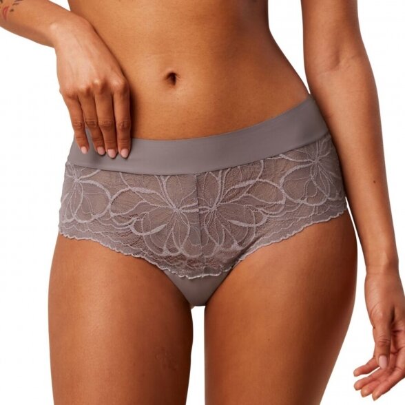 TRIUMPH Body Make-up Illusion Lace Shorty Pigeon Grey brief